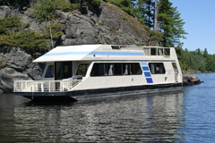Voyagaire Houseboats