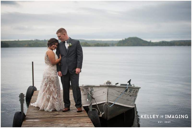 Weddings and Honeymoons at Campfire Bay Resort